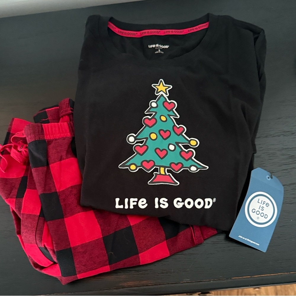 Life Is Good cotton top and flannel bottom pajama set